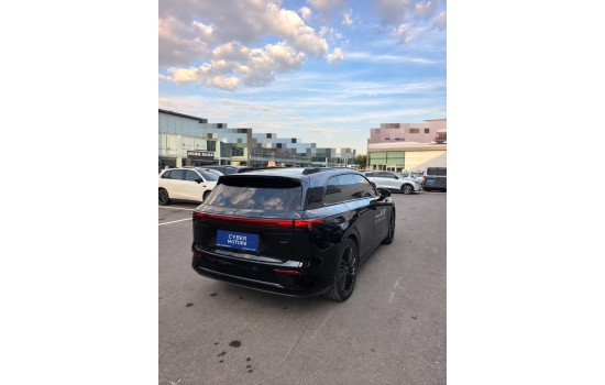 X-Peng G9 EV, 725 Max, 2025, пробіг 1,3 тисячі км